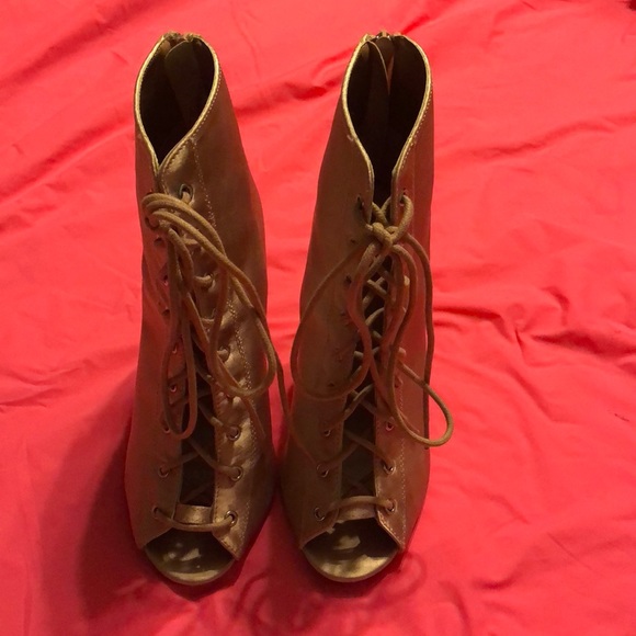 Rose Gold Size 6 Lace Up Heels - Picture 2 of 5